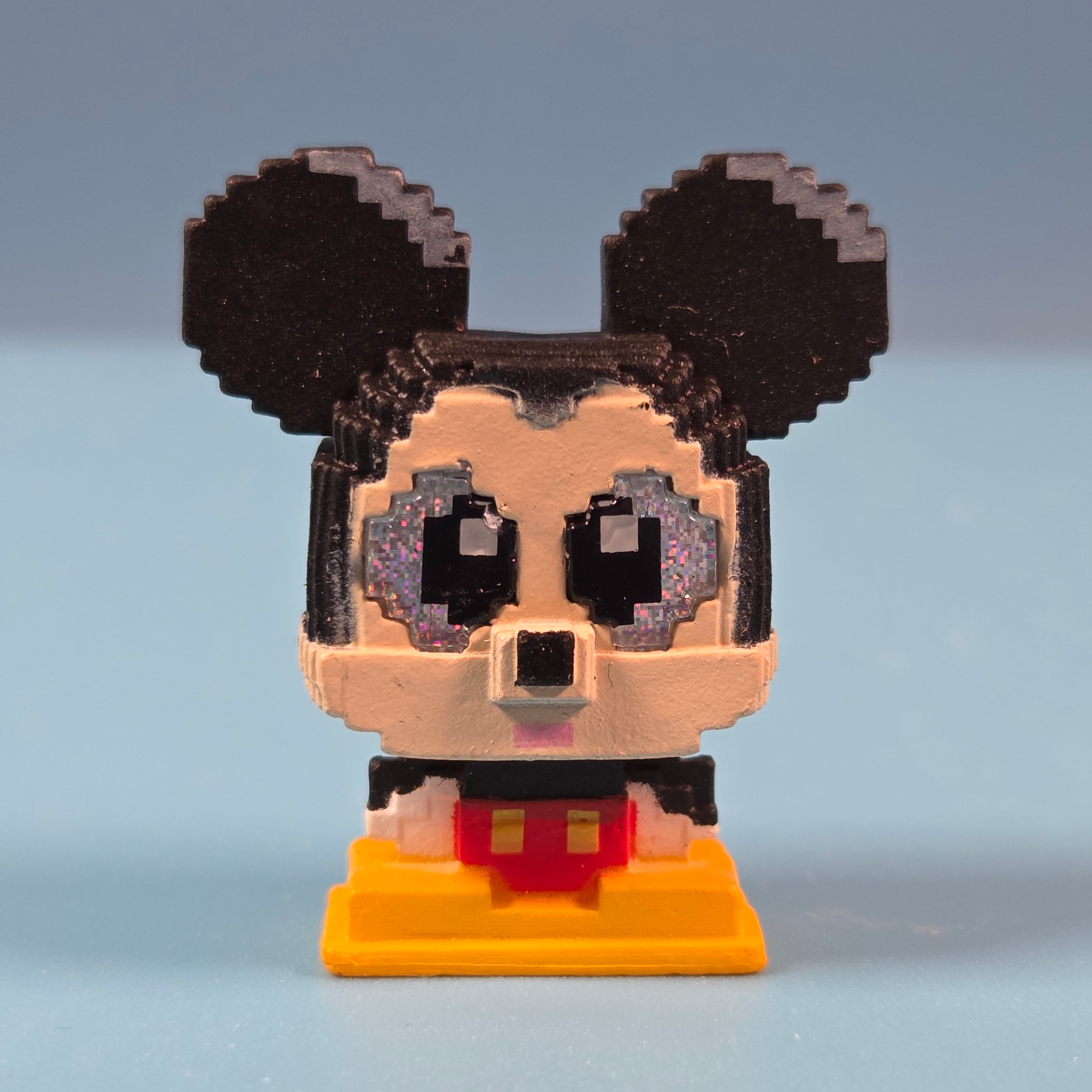 Disney Doorables Series 12 - Mickey Mouse (8-bit Special Edition