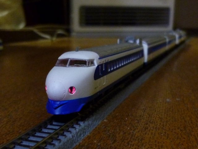 鉄道模型工房 / 車輌工作 / Zゲージを初工作！新幹線0系