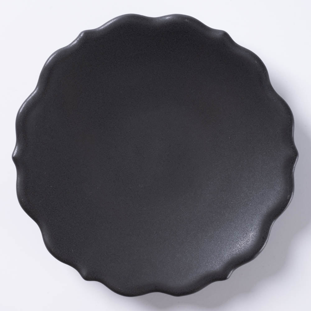 萩焼 天龍窯 凛花皿5寸 ブラック ¥2,200 大人の焼き物