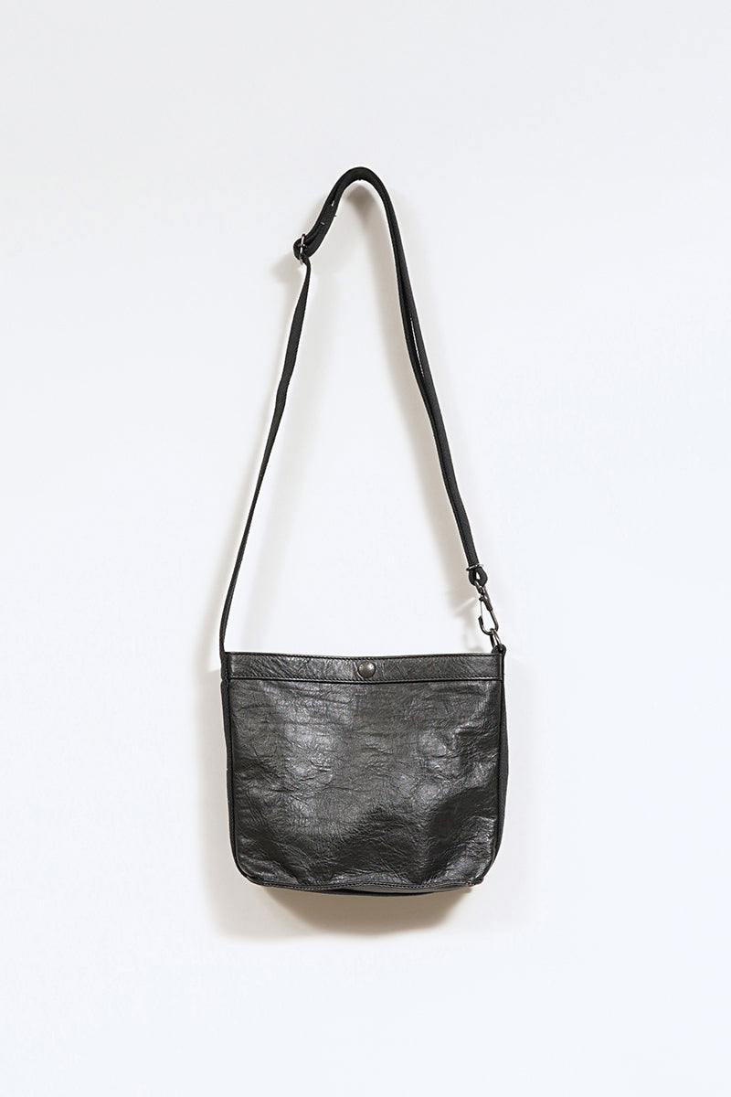 ナイジェル・ケーボン】MAN / マガジンバッグ - コアレザー / MAGAZINE