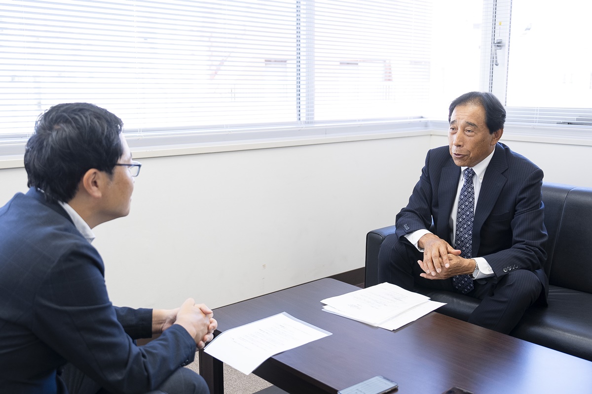 新品 理念・ビジョン追求型経営 中村元一 社員・協力会社一丸となって