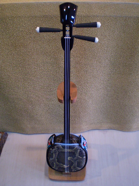 鴨口与那城型 - いーばる三線店三線製作日記