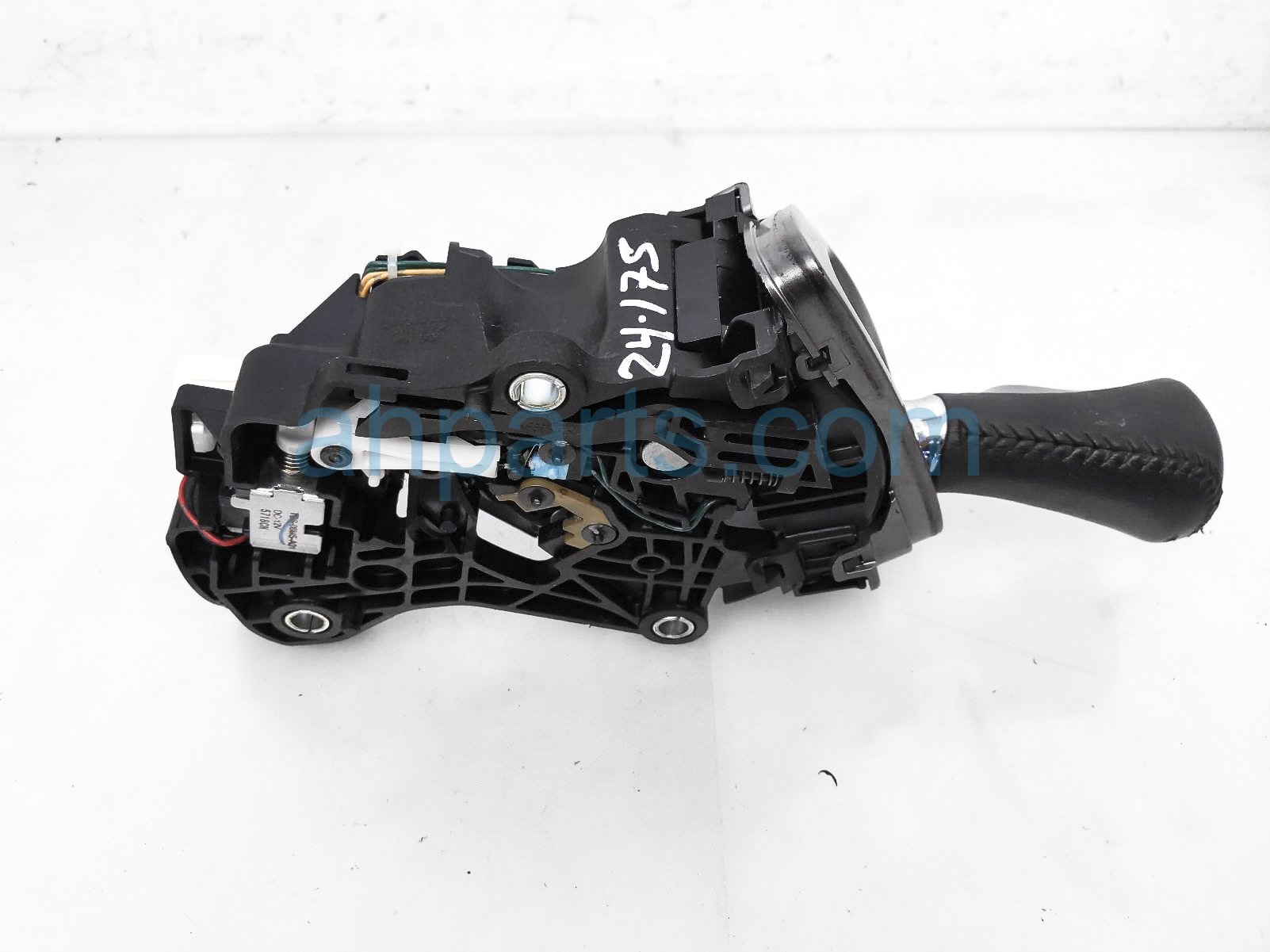 2016 Honda Odyssey A/t Floor Shifter W/knob - Dash Mtd 54200-TK8-A71,