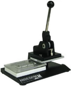 写真カッター 証明写真切り抜き | 愛知テクニカル 断裁機 型抜き 角丸