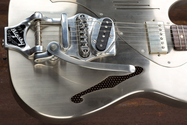 03_033550003_grande.jpg?v=