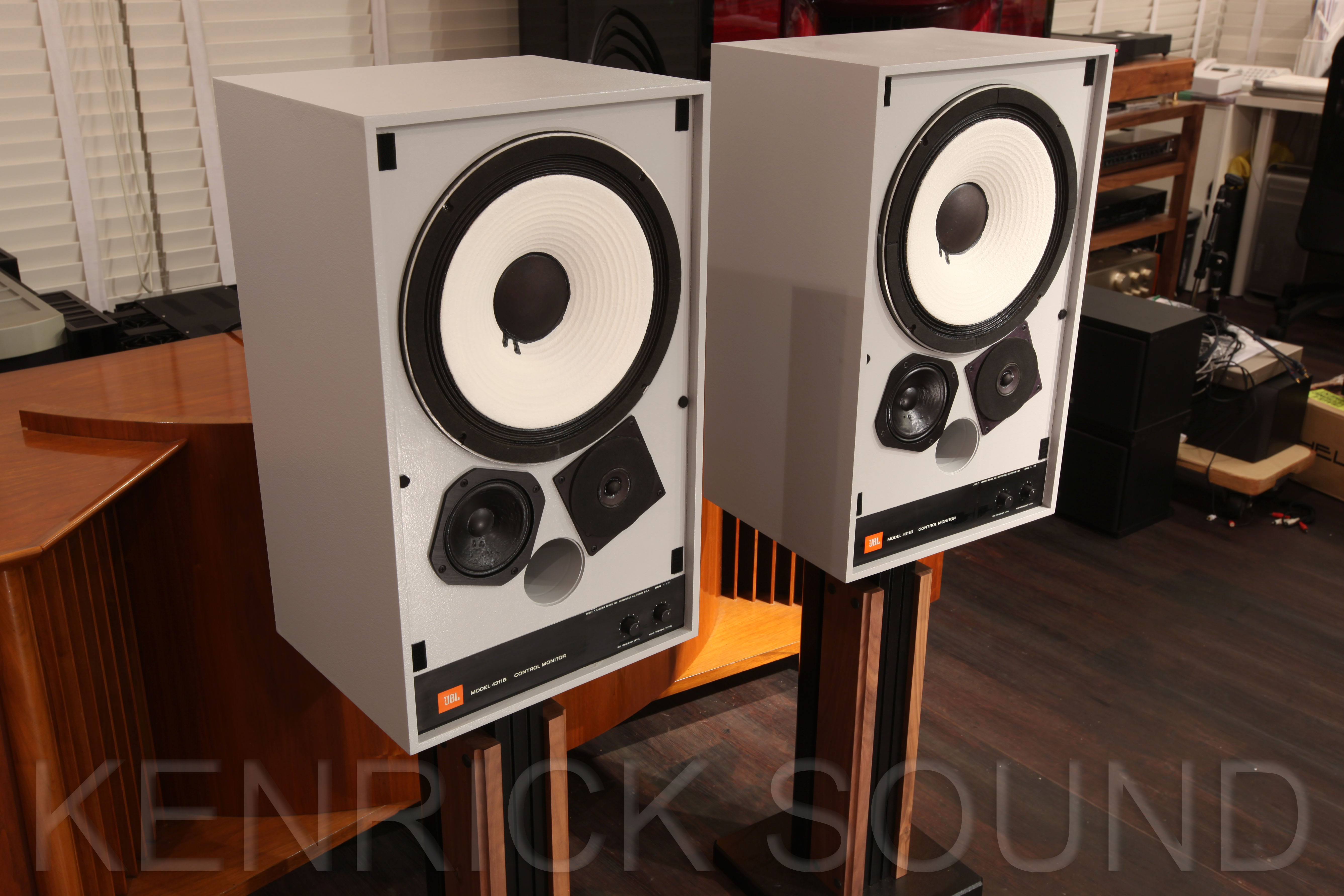 JBL 4311B 状態の良さに驚いてください ケンリックメンテ完了品