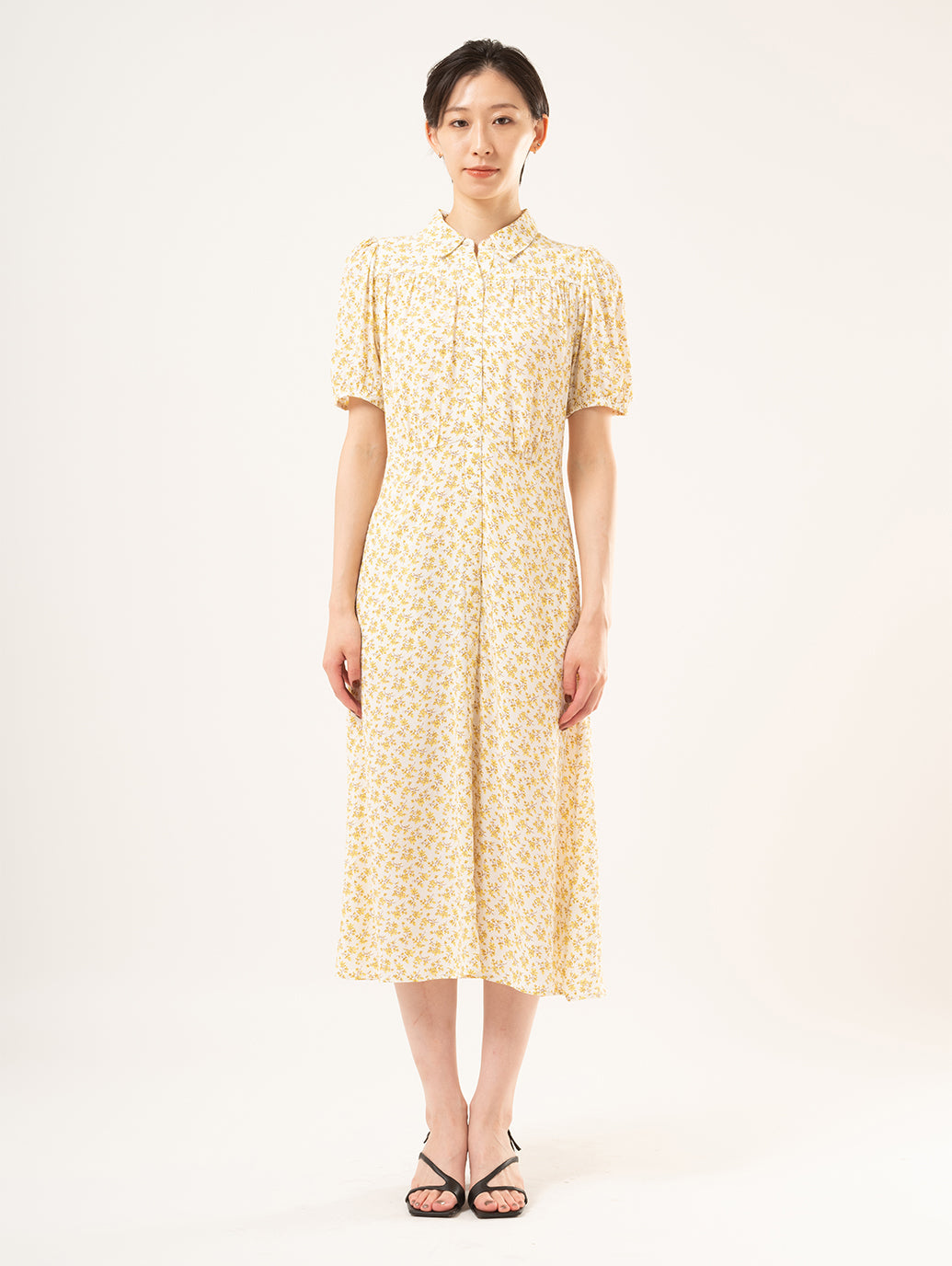 Rosa ショートスリーブ ミディカラー ドレス – リーバイス®公式