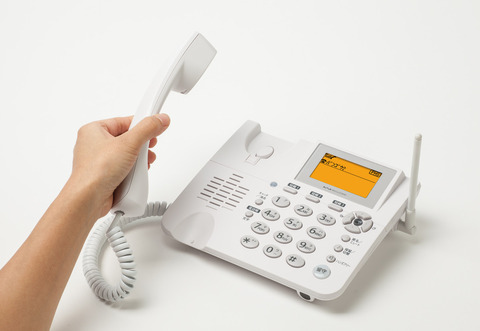 固定回線にもつながってさらに家の電話らしく！ウィルコムが