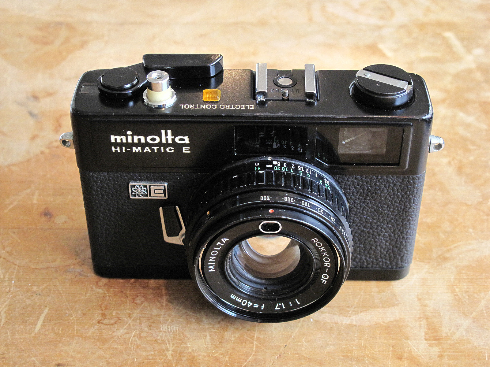 minolta HI-MATIC E | イエネコカメラ 名古屋市 中古フィルムカメラを