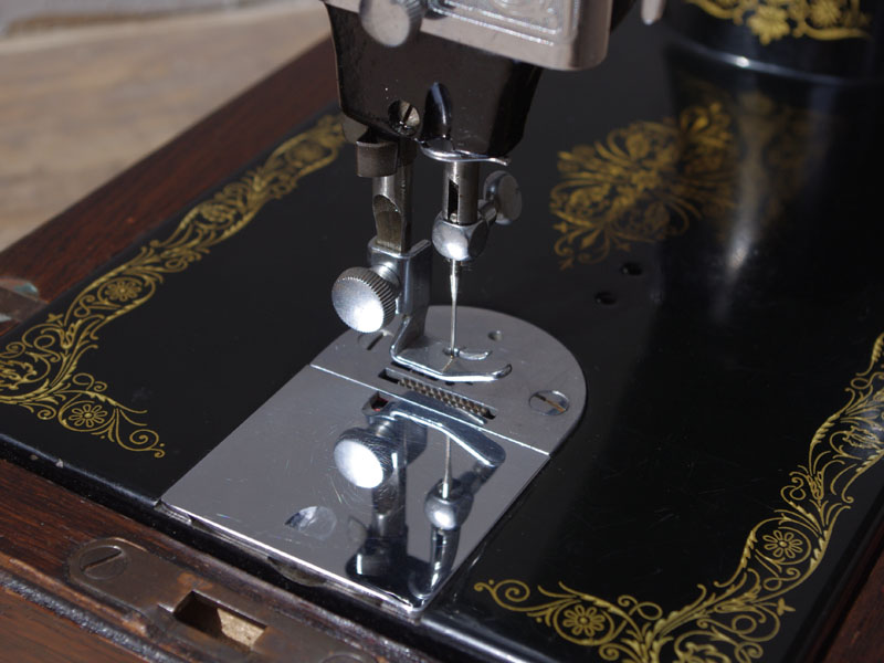 No.285 SINGER 99K シンガー製 手回しミシン：アンティークミシン修理