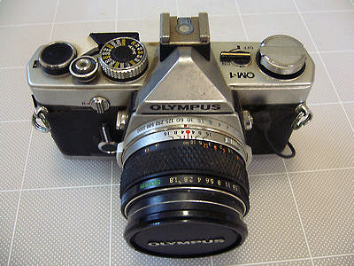 OLYMPUS OM-1