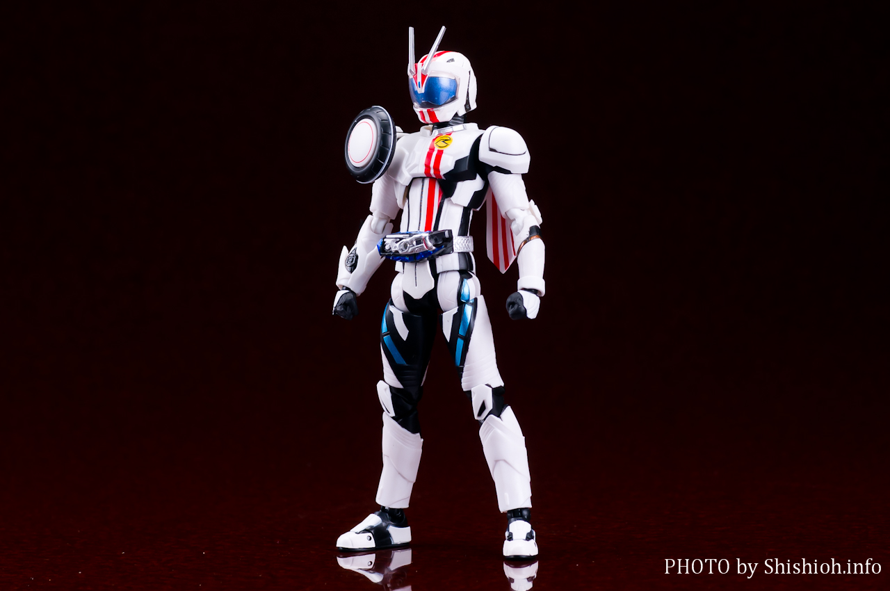 レビュー】 バンダイ S.H.Figuarts 仮面ライダーマッハ [仮面ライダー