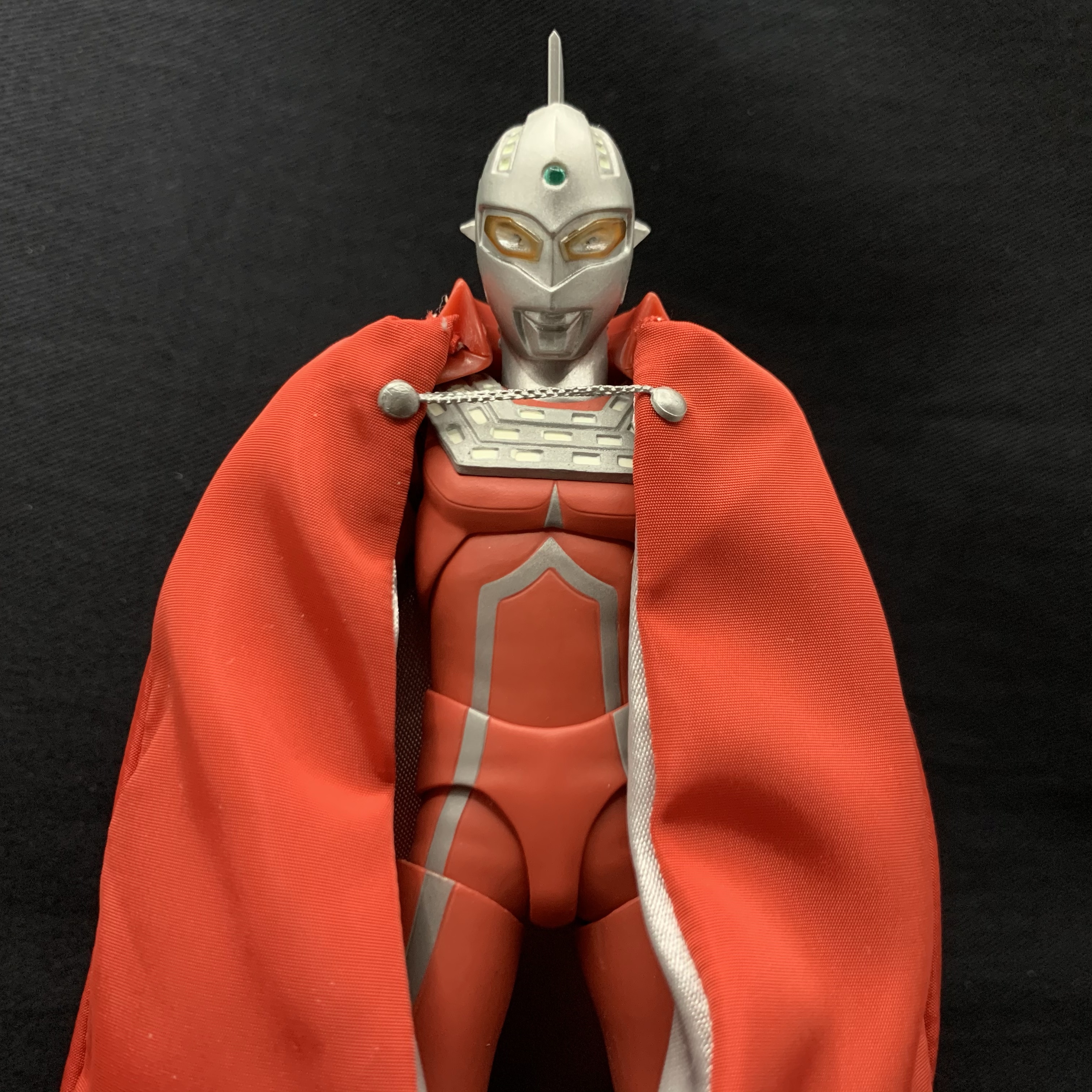 簡易レビュー】S.H.Figuarts ブラザーズマント – Ultra-arts Fan