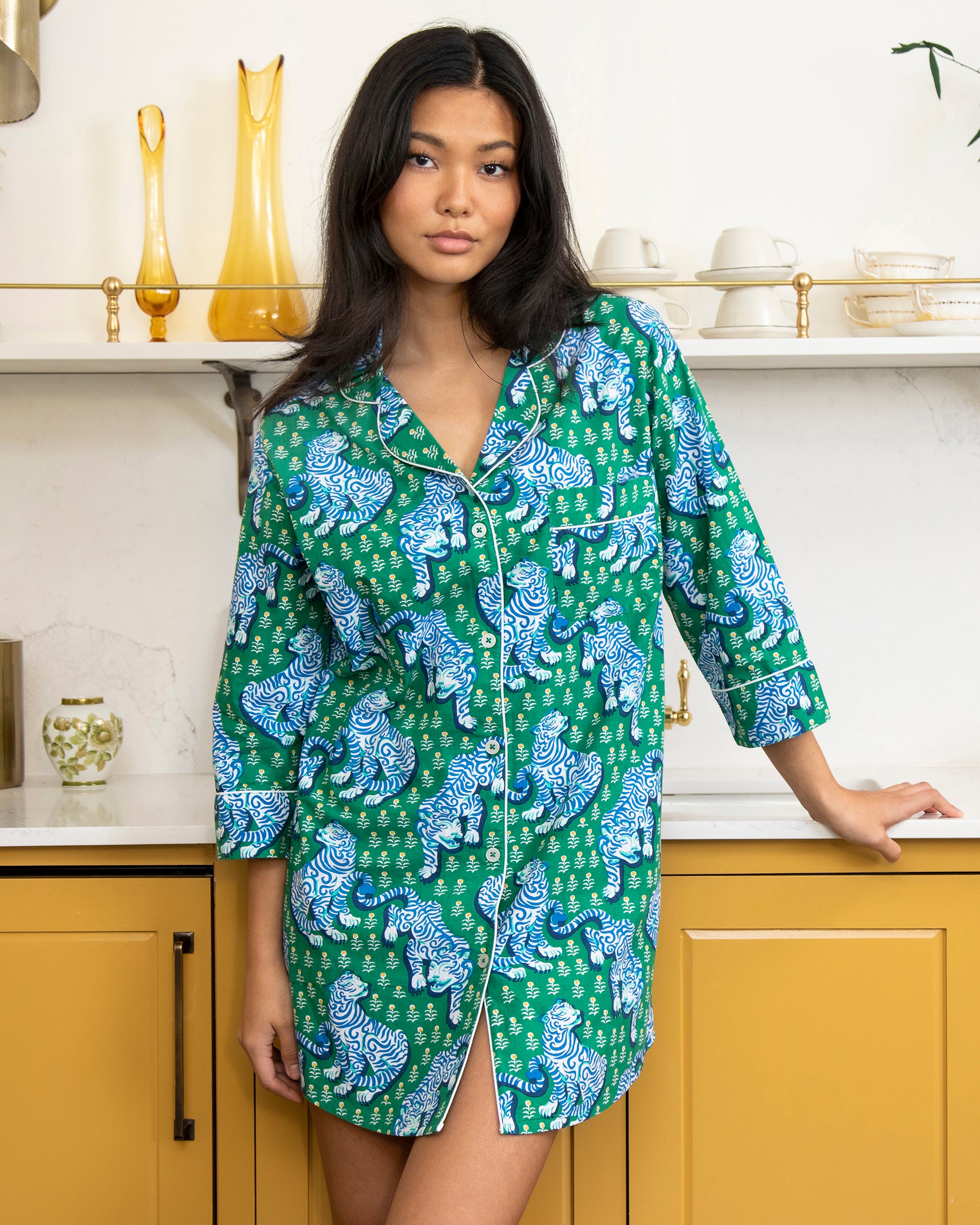 Tiger Queen Sleep Shirt Jade – Printfresh