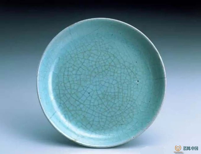 汝窑天青釉代表了中国瓷器的最高峰
