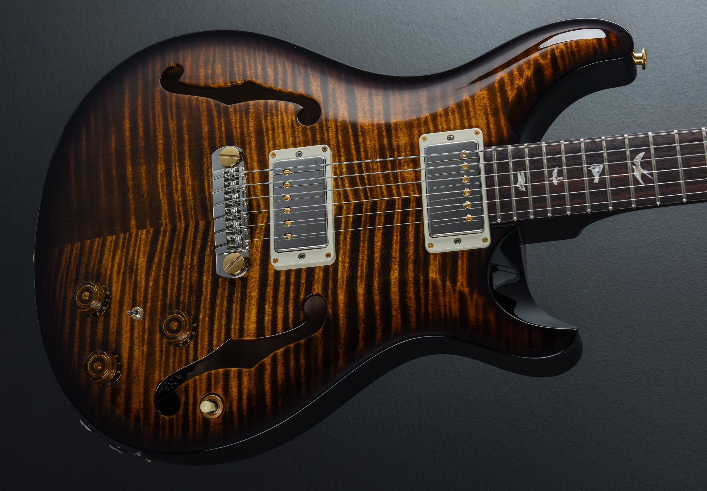 DCS_8799-6.jpg?v=1758310400