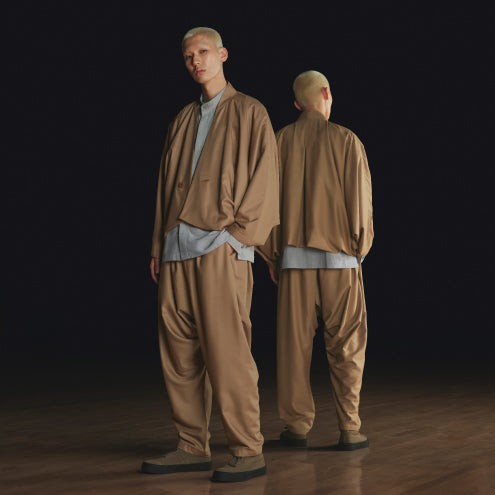 アイテムのご紹介「SWING」 – isseymiyake.com