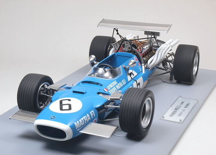 マトラMS11 の制作 その6 台座とフィギュア