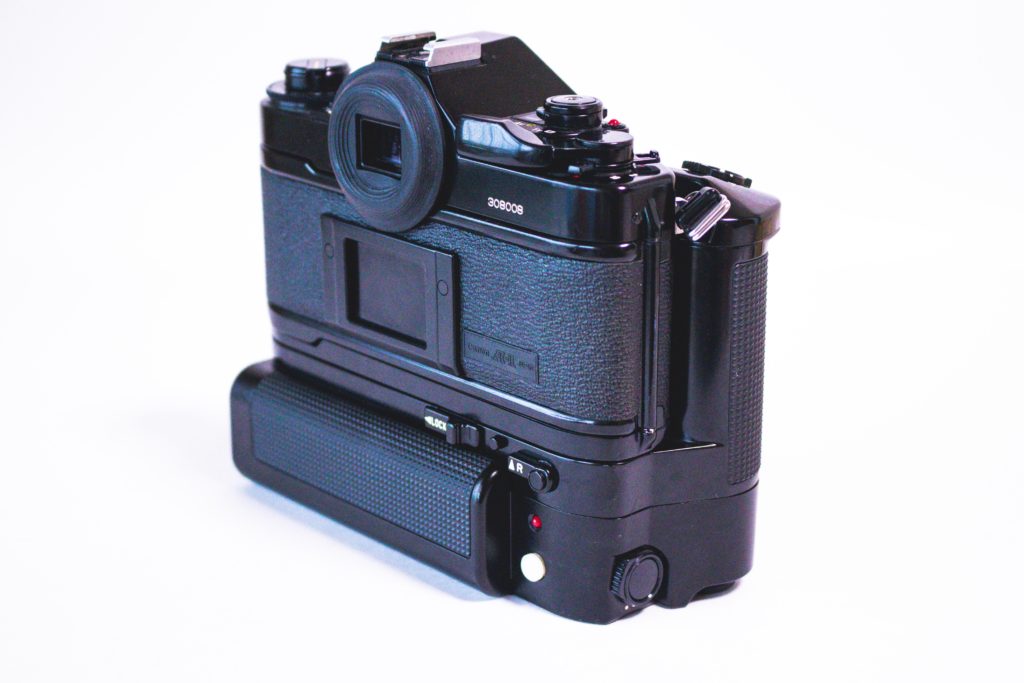 黒一色でカッコイイCanon A-1 フィルム初心者にもおすすめ！使い方もご