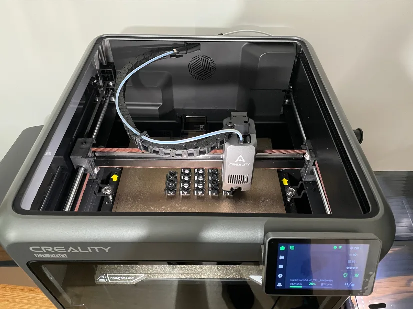 Creality K2 Pro Combo: 8-Color Printing with 2 CFSs Tested