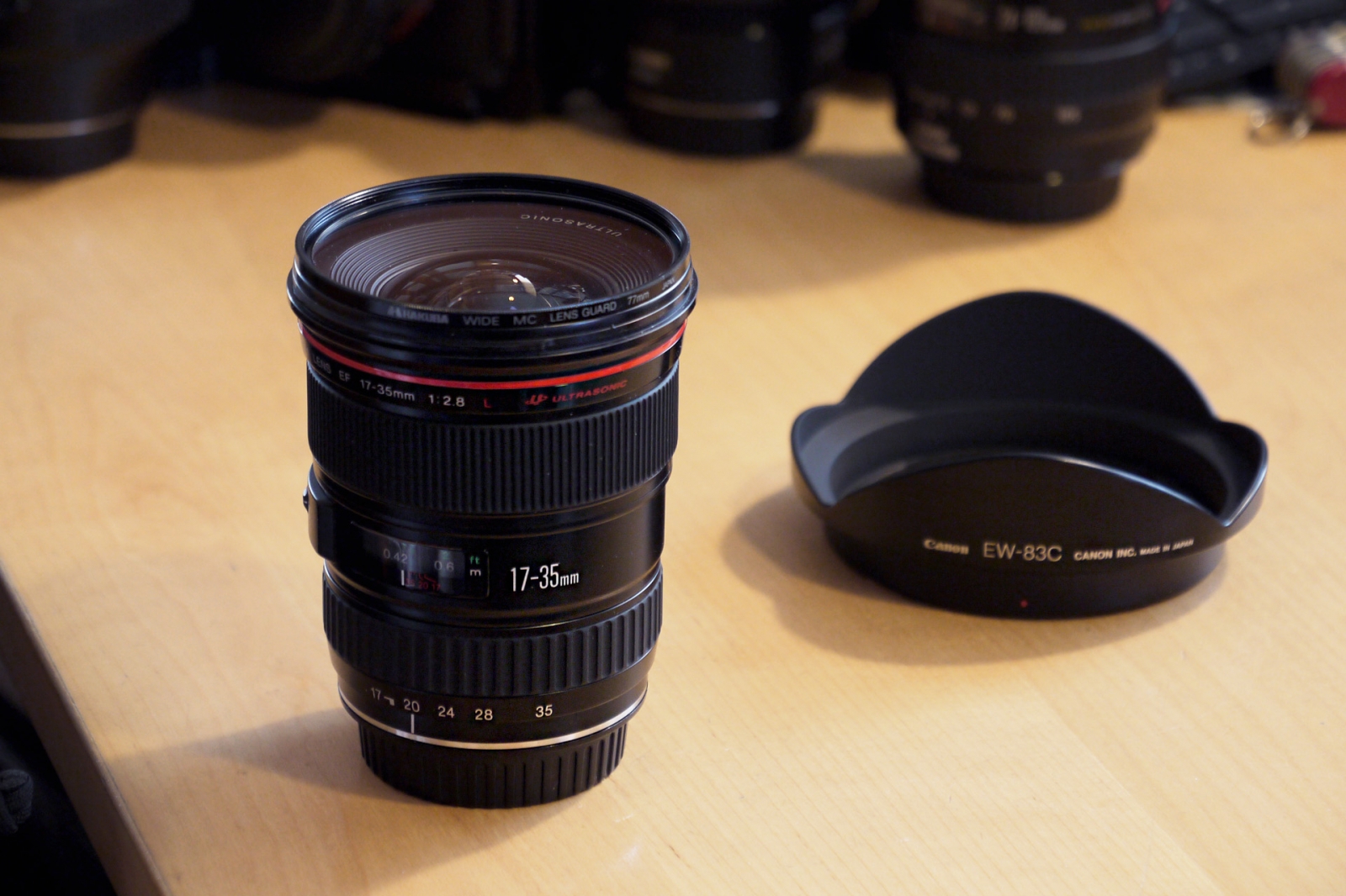 キャノンズームレンズEF 17－35mm1.28L Canon EF 17-35mm f/2.8