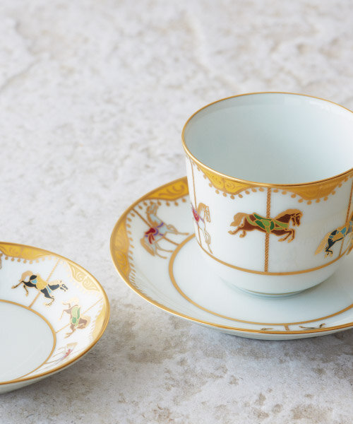 特集 ［大倉陶園］縁起・技法特集 うまくゆく 回転木馬 シリーズ