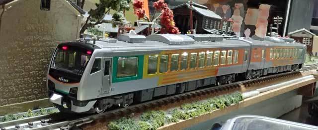 KATOのHB-E300「陽旅（ひなび）」入線: 光山市交通局のブログです