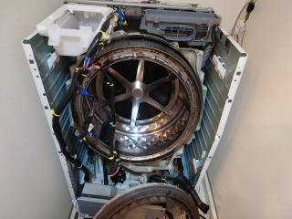 パナソニック、ドラム式洗濯機(NA-VG720)、神奈川県座間市で分解清掃