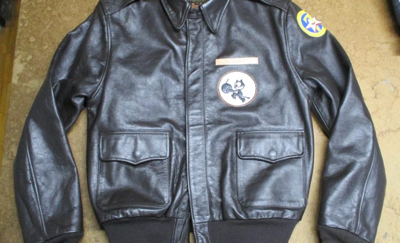A-2フライトジャケットに革パッチを取り付け - 洋服のお直し屋さん