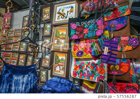 エルサルバドルのお土産屋の写真素材 [57556287] - PIXTA