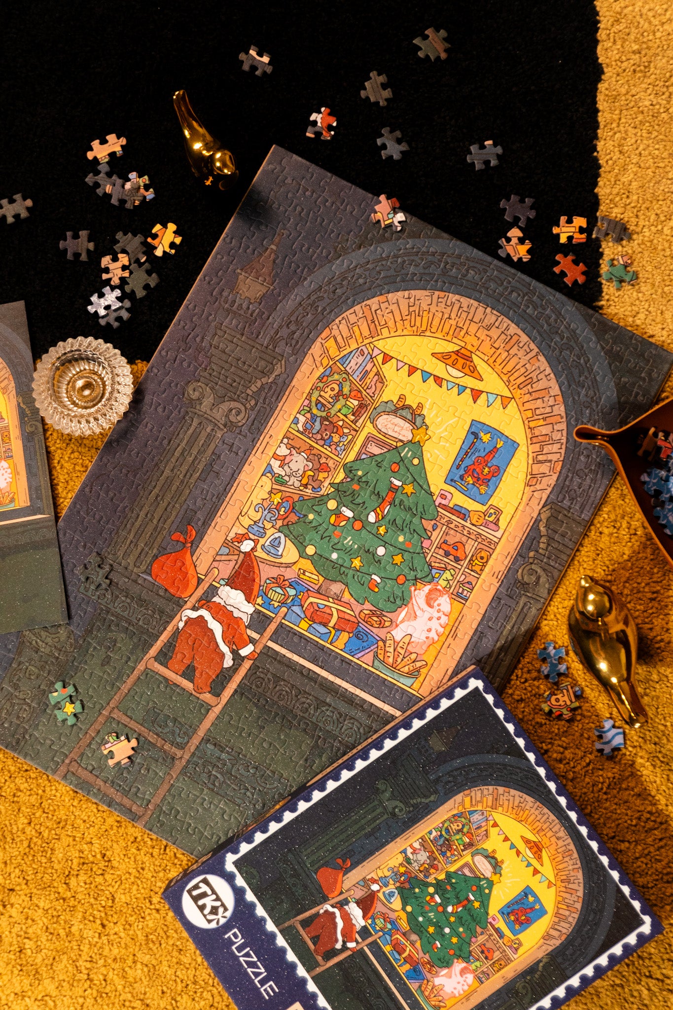 Christmas Windows - Gold Foil – TKX Puzzle