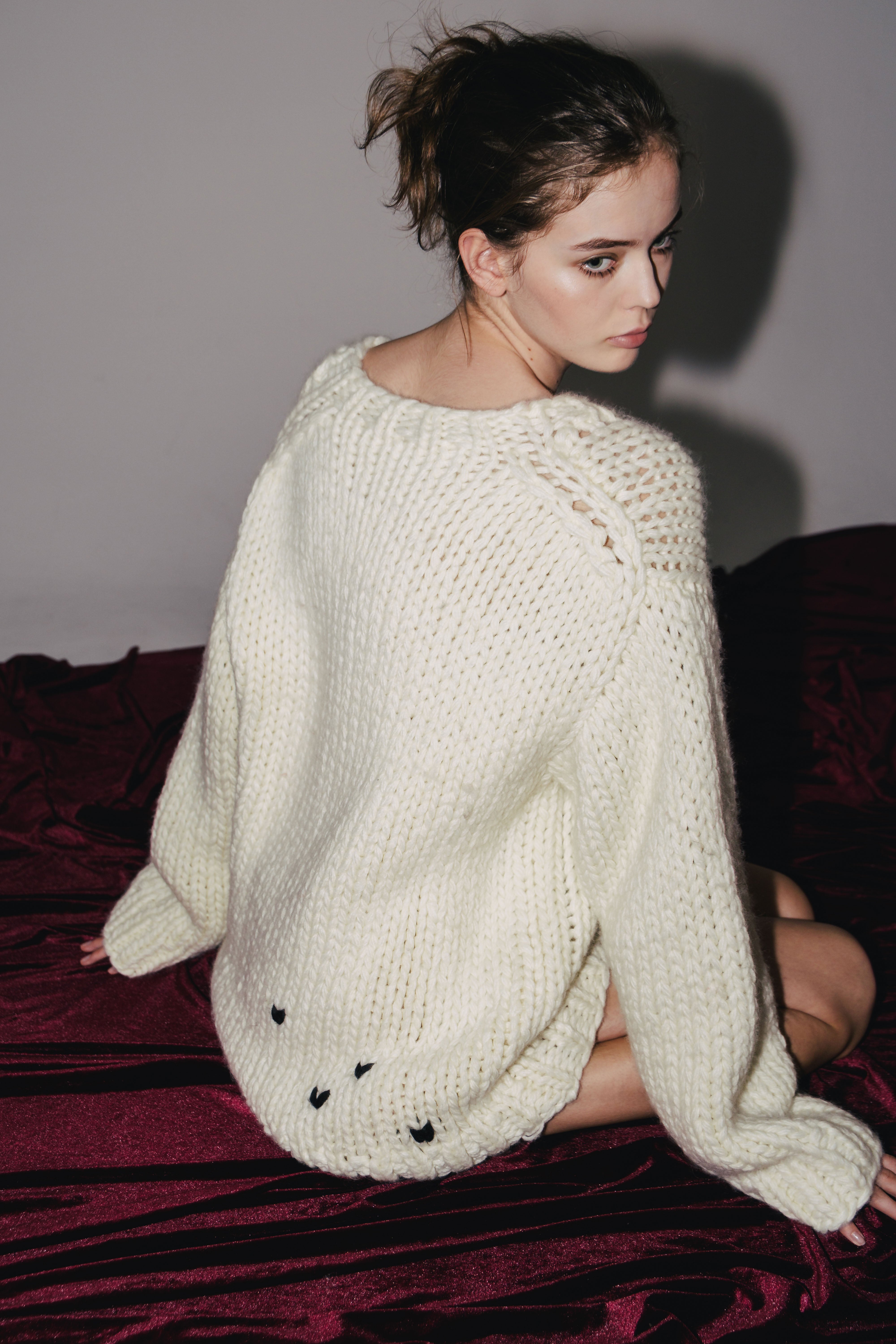 Notting-Hill Heart Knit – THE TOÉ