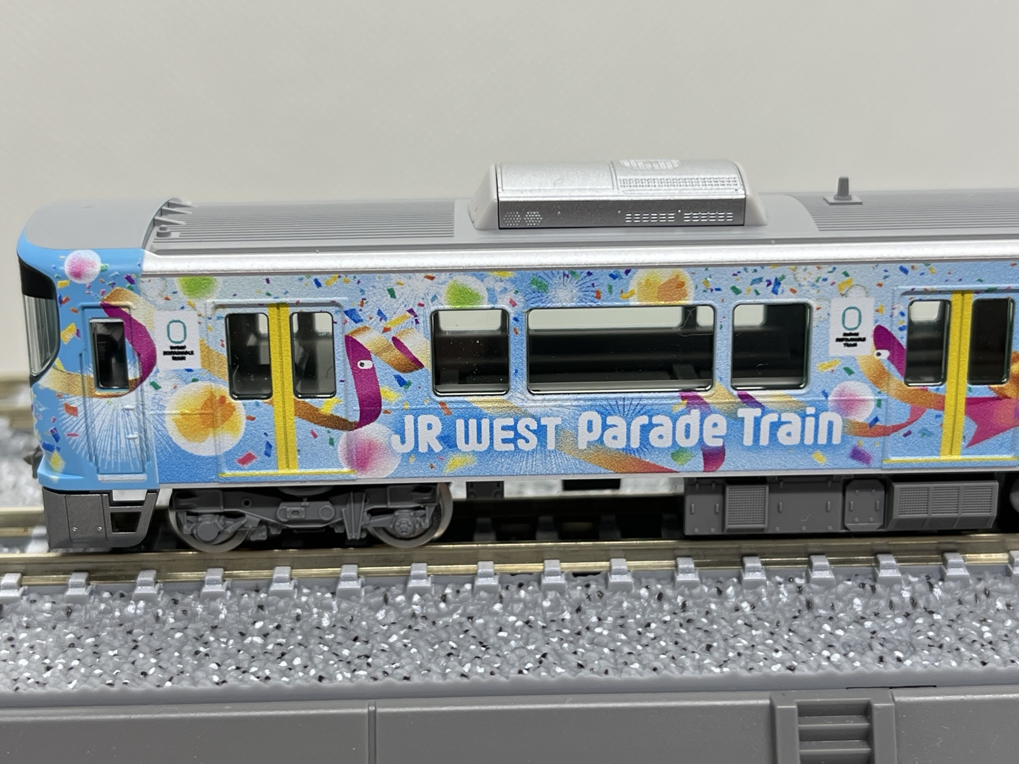 JR WEST Parade Train 入線レビュー – MSangaの鉄道模型のページ