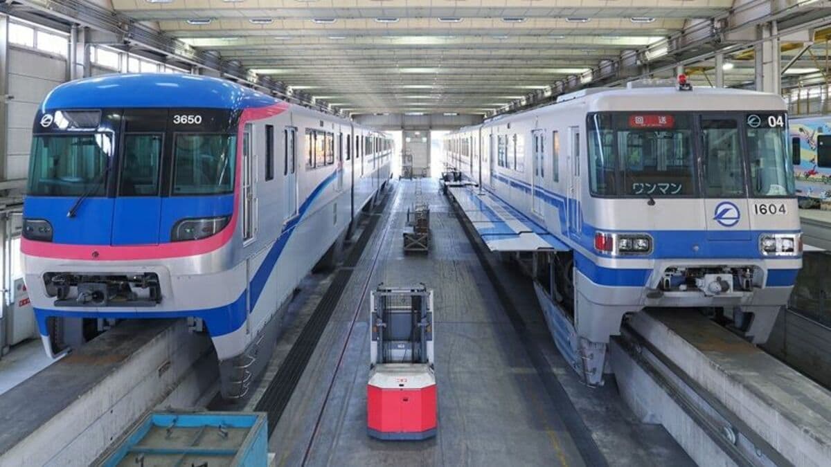 大阪モノレール「車両検査」普通の電車とは大違い 引退間近の1000系04