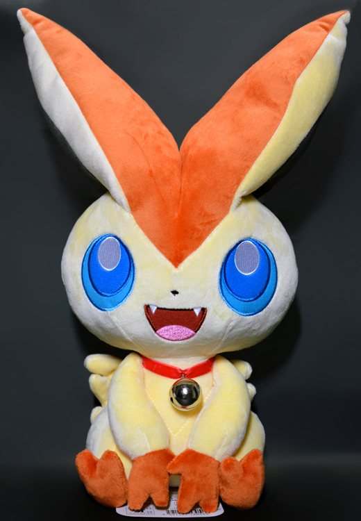 ポケモンセンター ビクティニ 等身大 ぬいぐるみ 2011年 2011 ポケモン