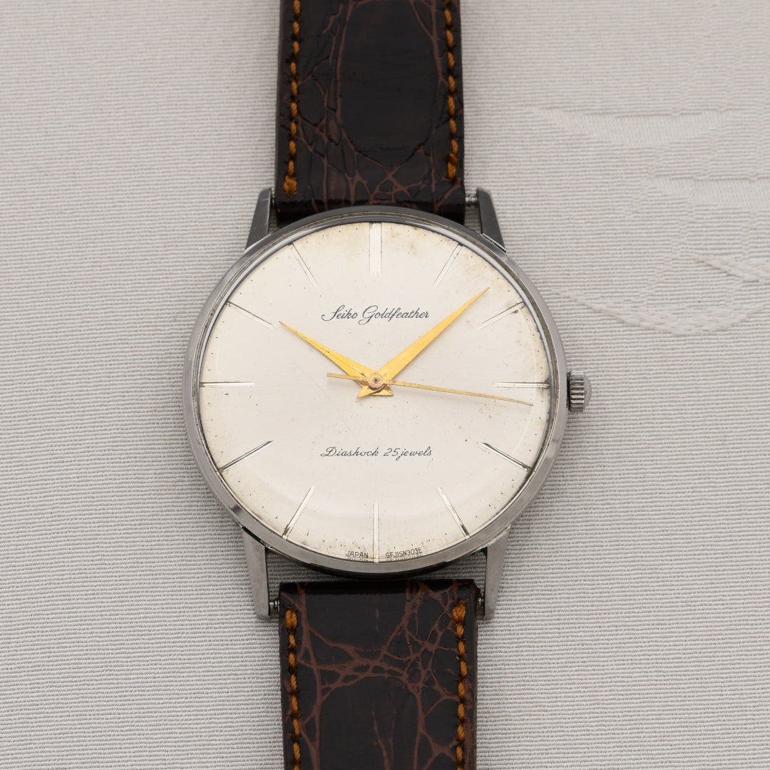 セイコー ゴールドフェザー シルバーダイヤル 手巻き 25石 Seiko Gold