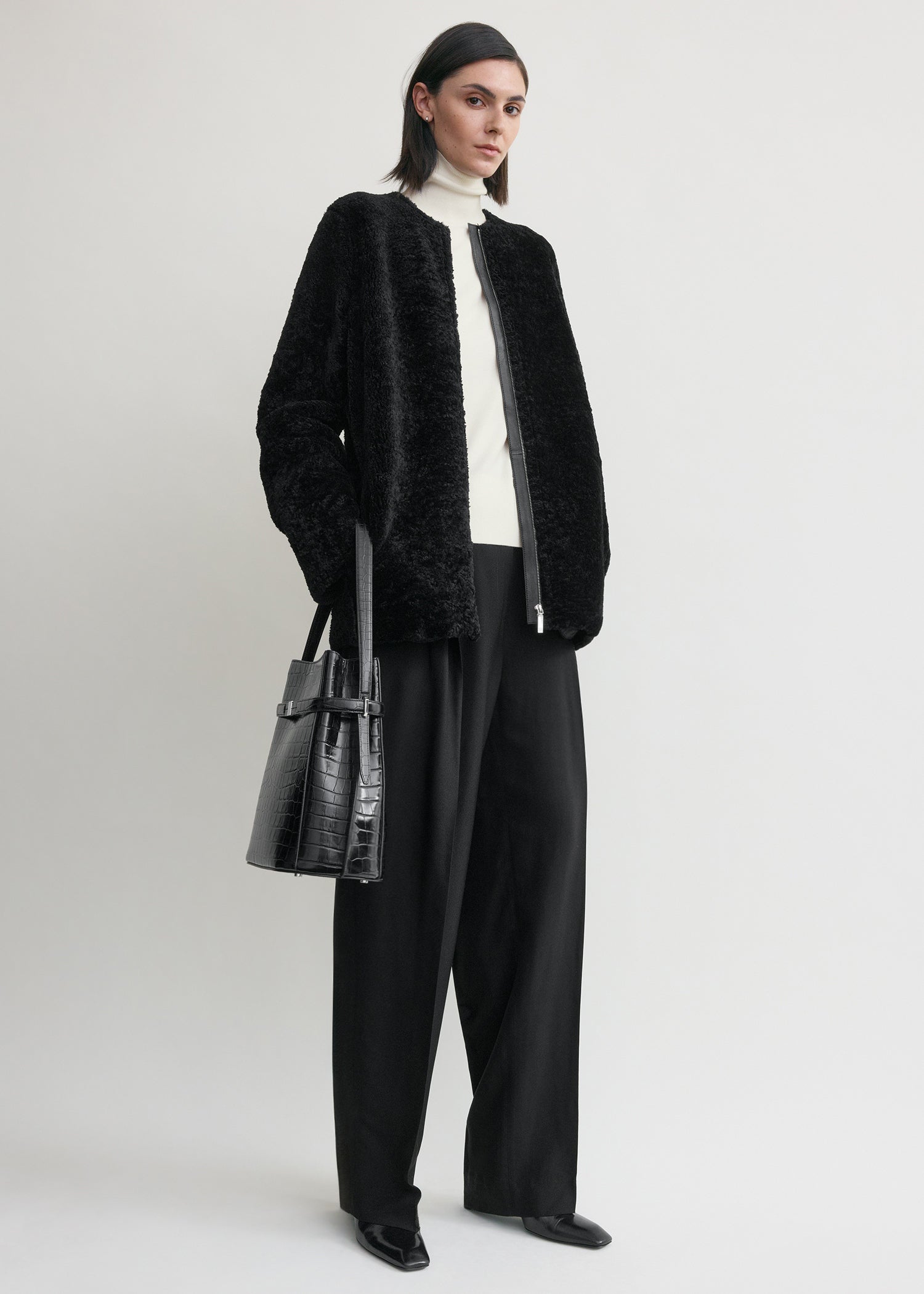 Zipped teddy shearling jacket black – TOTEME