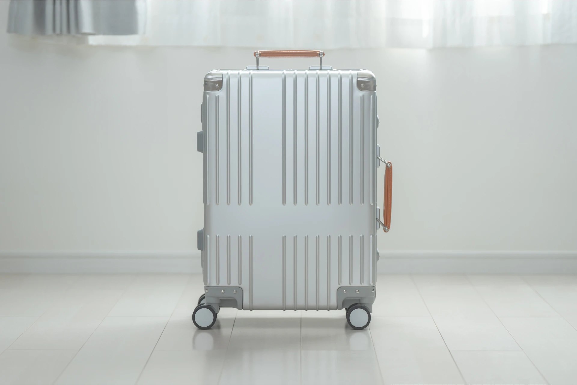 innovator INV1811STP』レビュー｜このクオリティで3.3万円!? アルミ