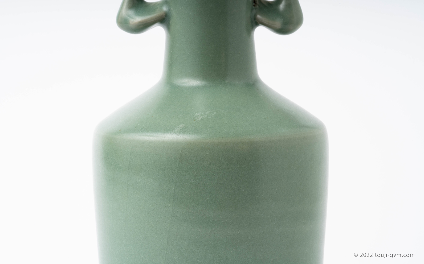 龍鳳凰文青磁釉高肉瓶 】 唐～宋代 中華古玩 龍鳳凰文青磁釉高肉瓶