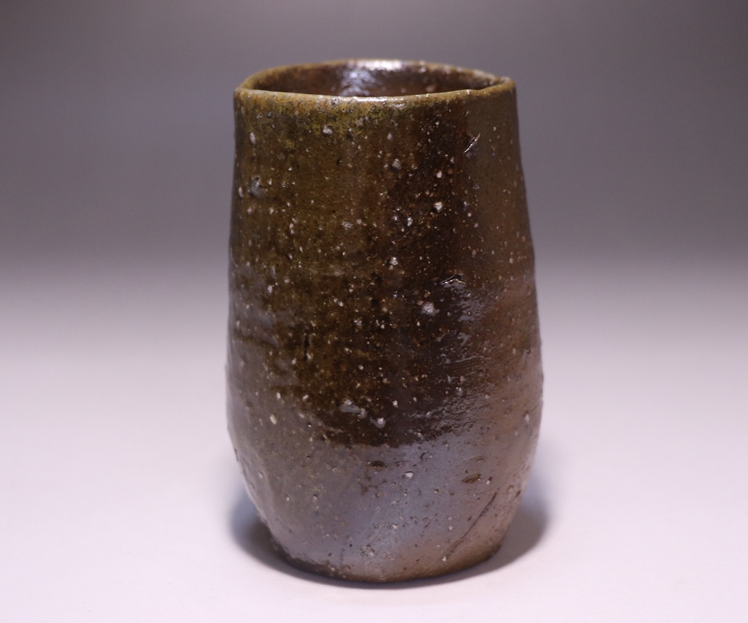 金重 愫 作 「備前麦酒呑」 ～備前焼専門卸小売店 川口陶楽苑～