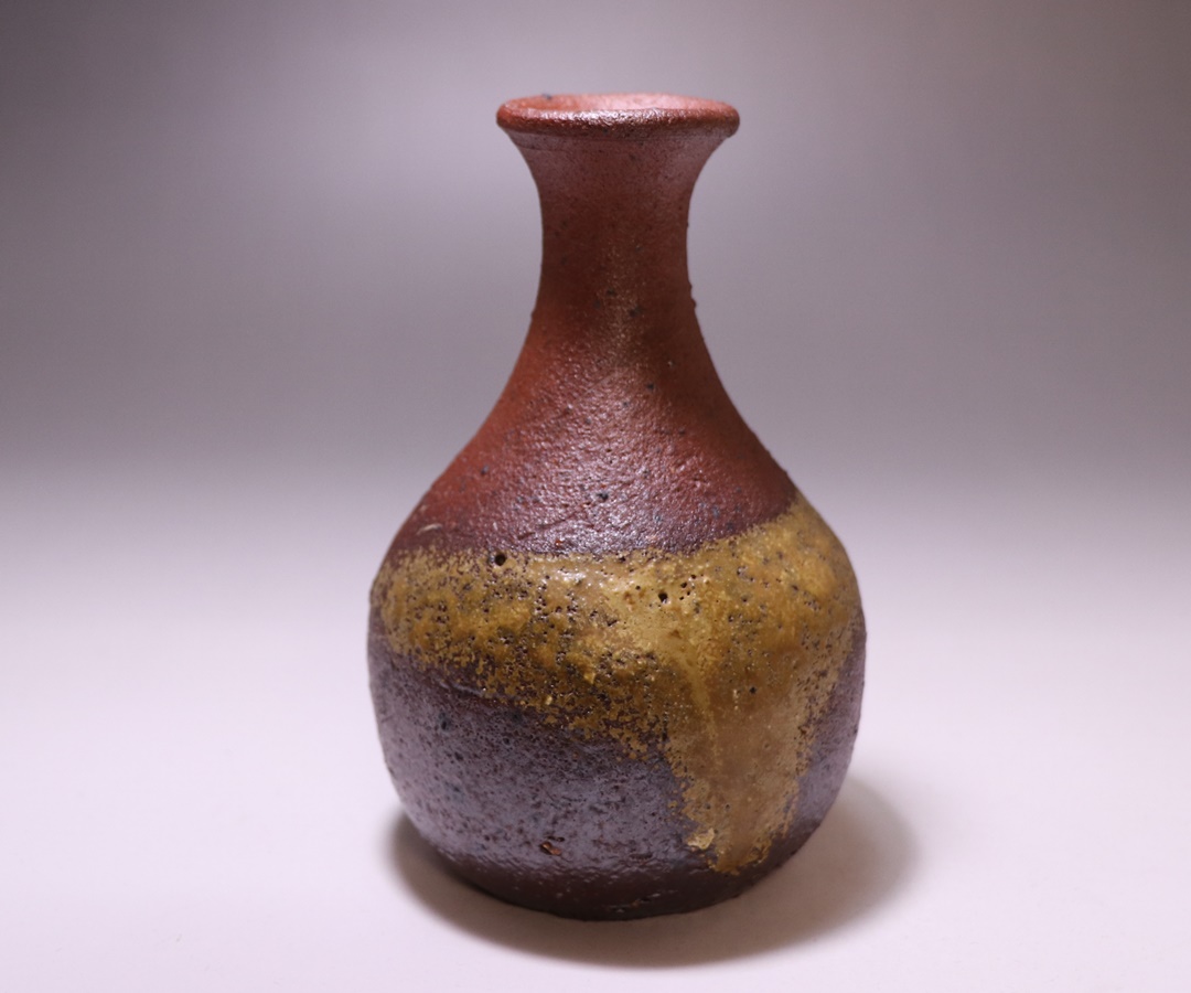 相賀真志郎 作 「備前雀口小壺」 ～備前焼専門卸小売店 川口陶楽苑～