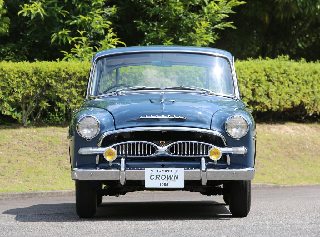 Toyopet Crown Model RSD | Archives | Toyota Automobile Museum