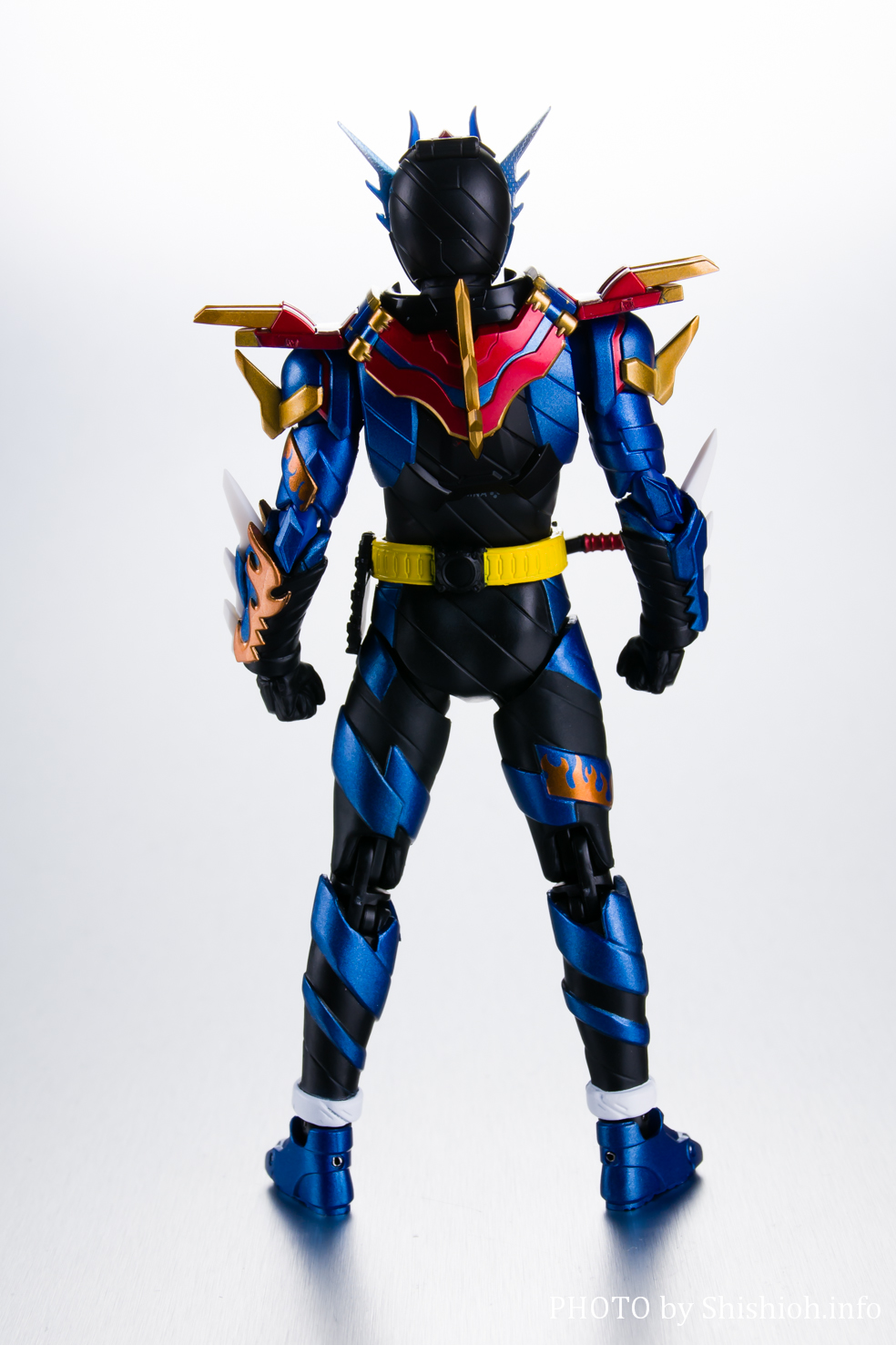 レビュー】 S.H.Figuarts 仮面ライダーグレートクローズ