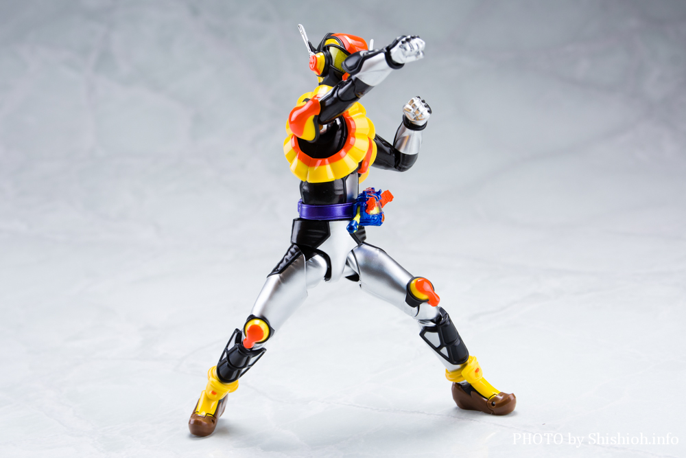 レビュー】S.H.Figuarts 仮面ライダーヴラム プリンカスタム