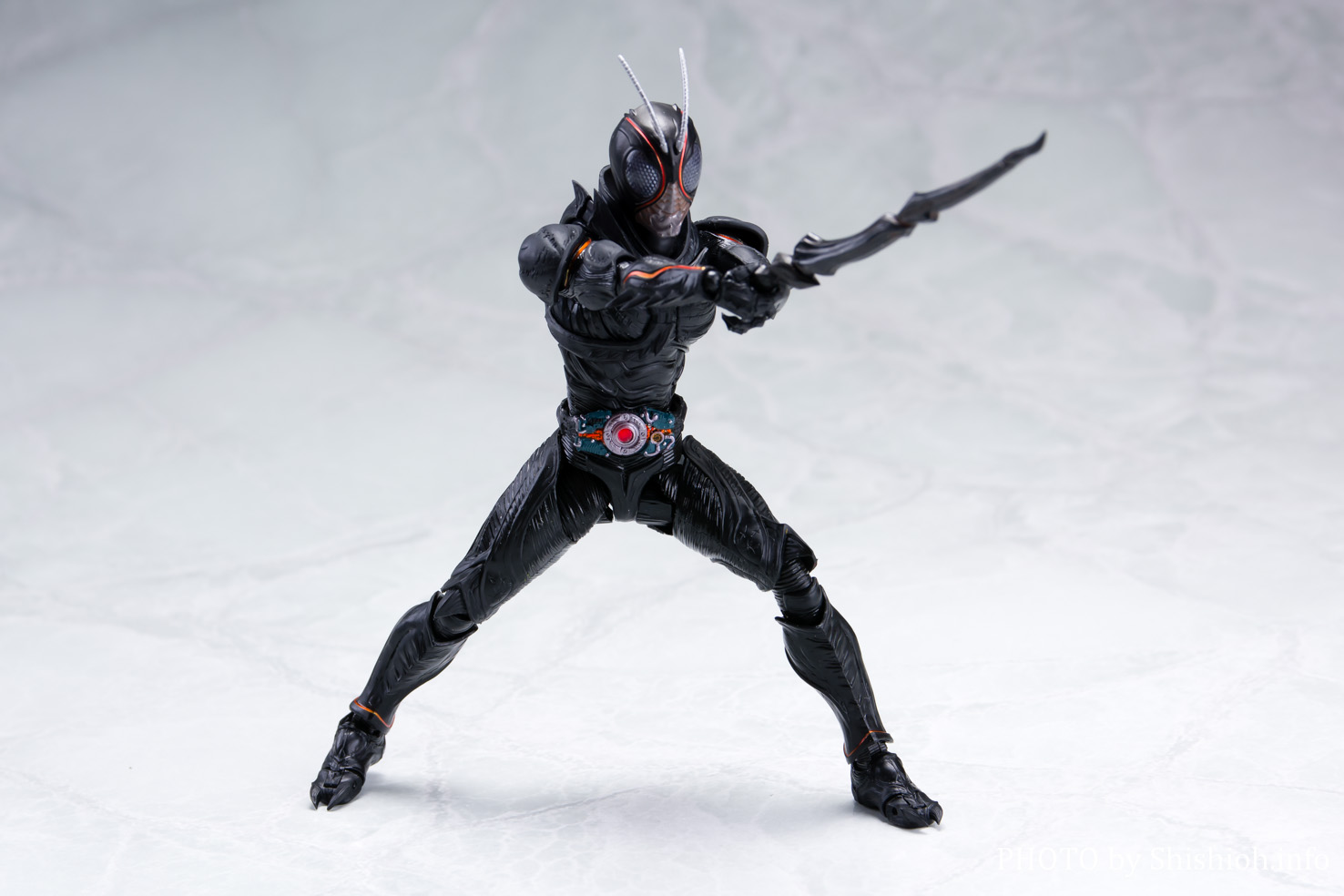 レビュー】S.H.Figuarts 仮面ライダーBLACK SUN