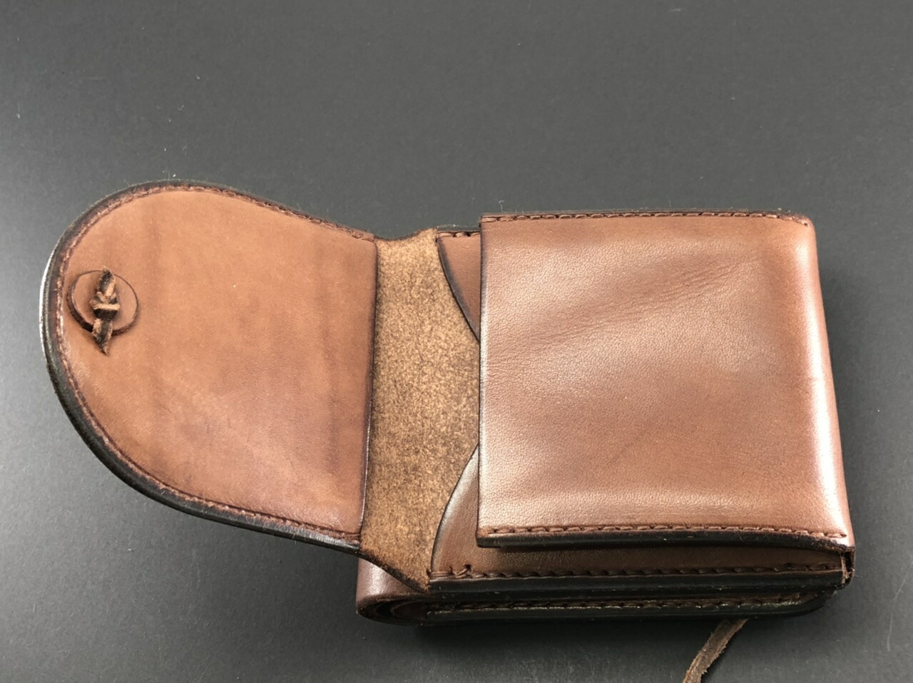 楽天市場】ゴローズ goro's [新品] 新型二つ折り財布 焦げ茶