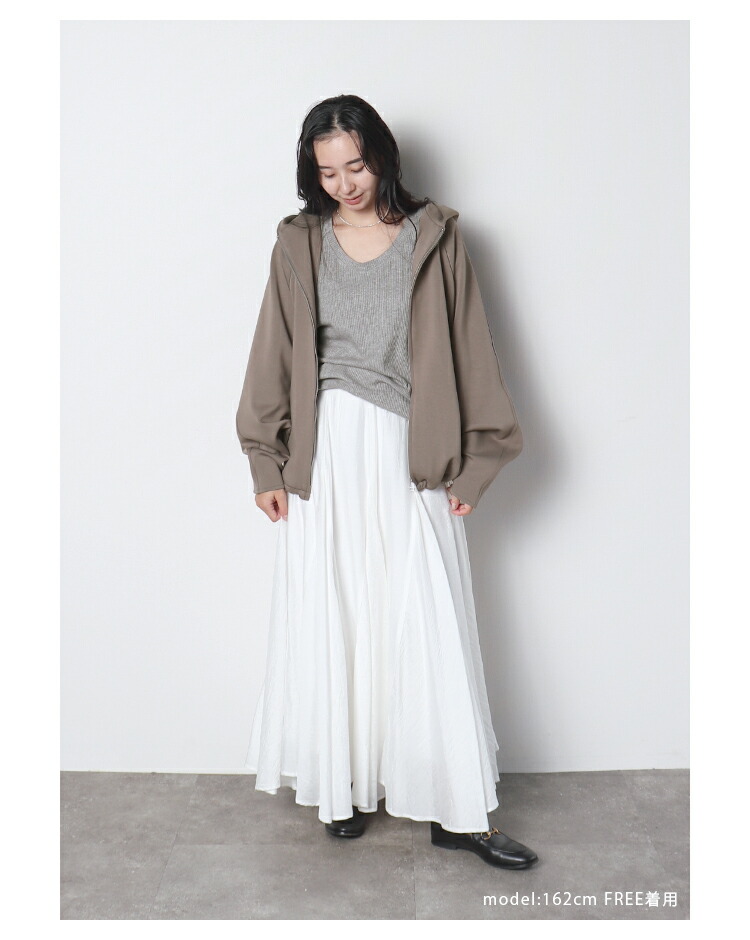 楽天市場】マキシフレアスカート ※3月10日ホワイト(FREE/SHORT)再販