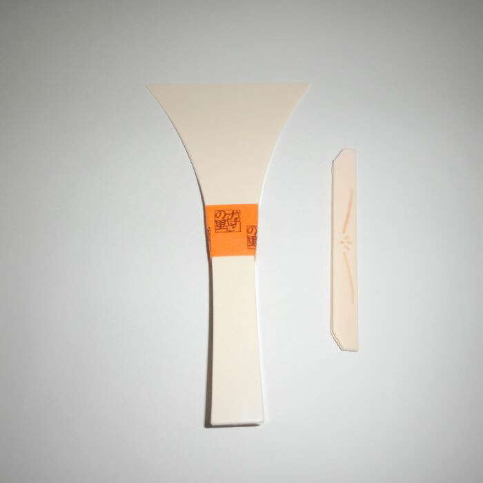 楽天市場】【三味線撥】長唄用 白撥（中） No.12 バチ 撥サヤ付き