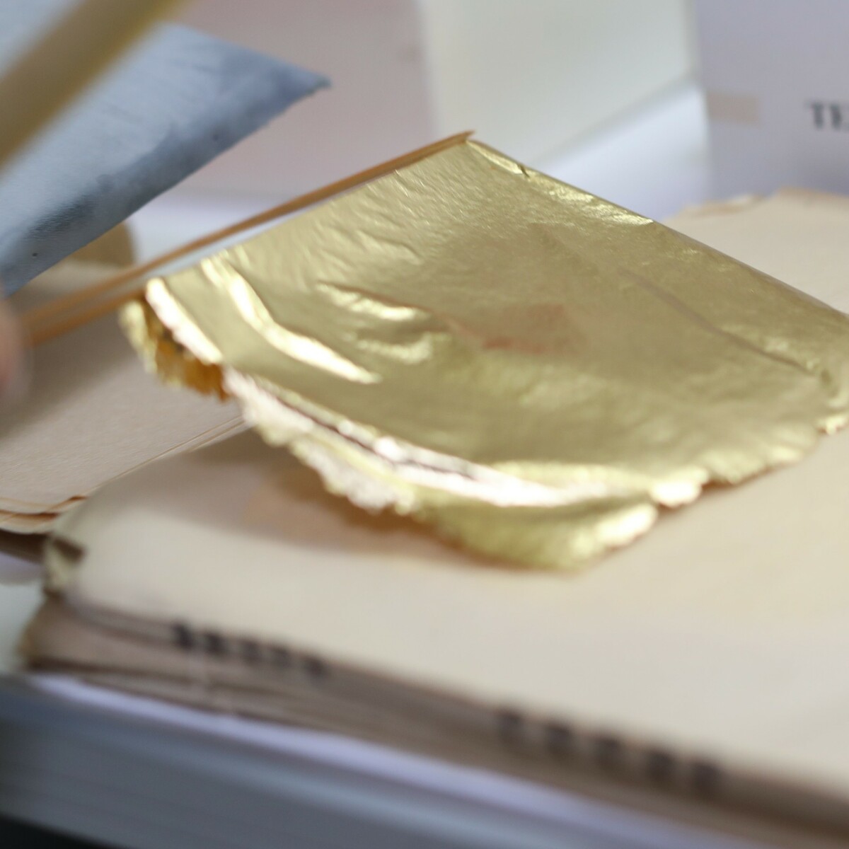 楽天市場】純金箔 1号色 1枚 縁付 金箔【109mm】金色 ゴールド 金