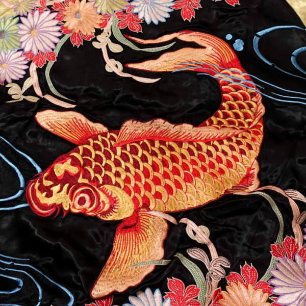楽天市場】【花旅楽団】菊と緋鯉 刺繍スカジャン【SCRIPT】メンズ
